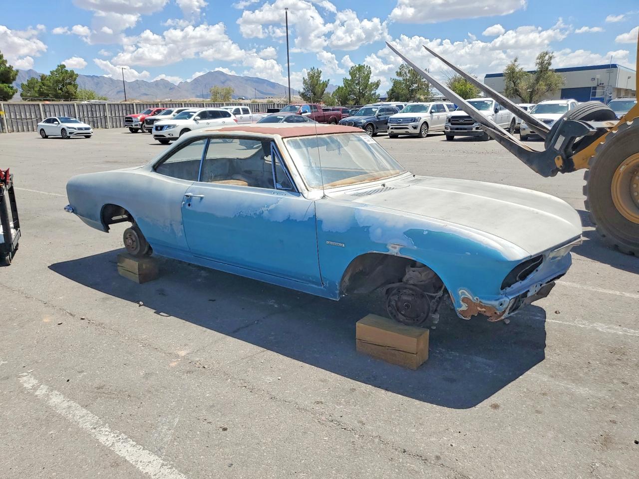 1967 Chevrolet Corvaire Blue vin: 101377W124679