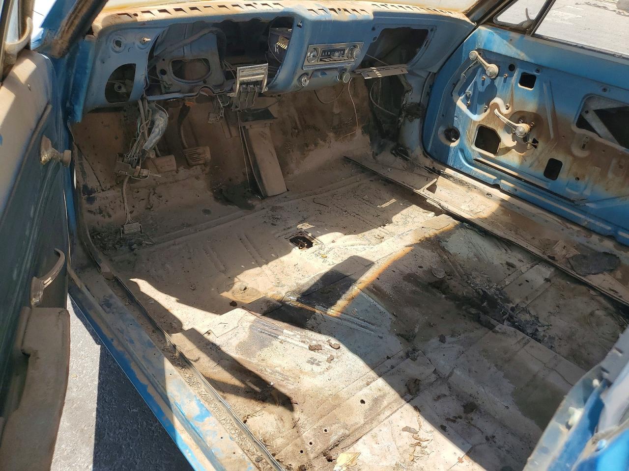 1967 Chevrolet Corvaire Blue vin: 101377W124679