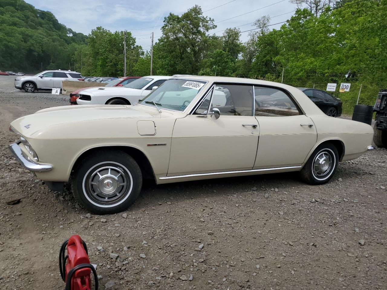 1965 Chevrolet Corvair Beige vin: 101395W274575