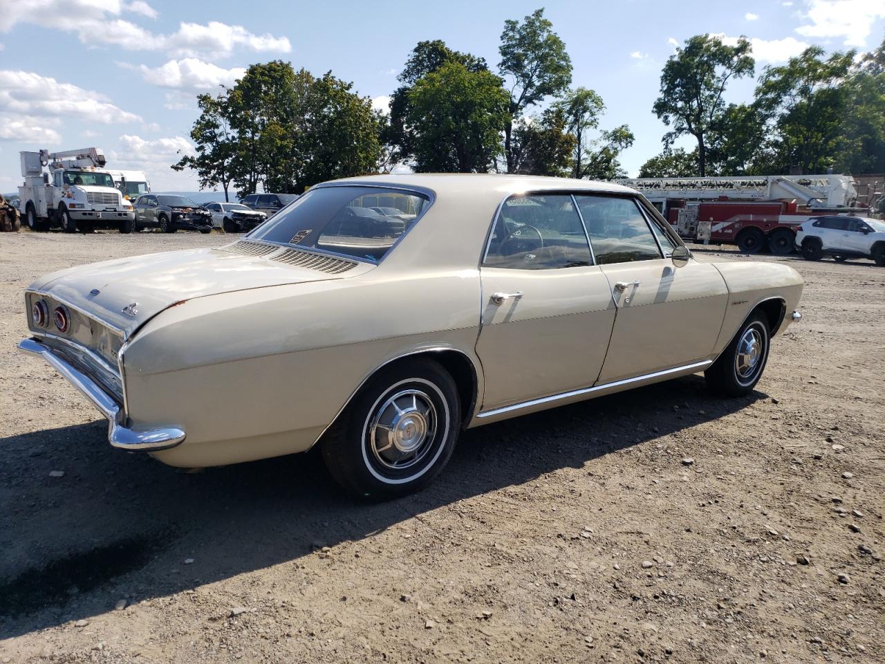 1965 Chevrolet Corvair Beige vin: 101395W274575