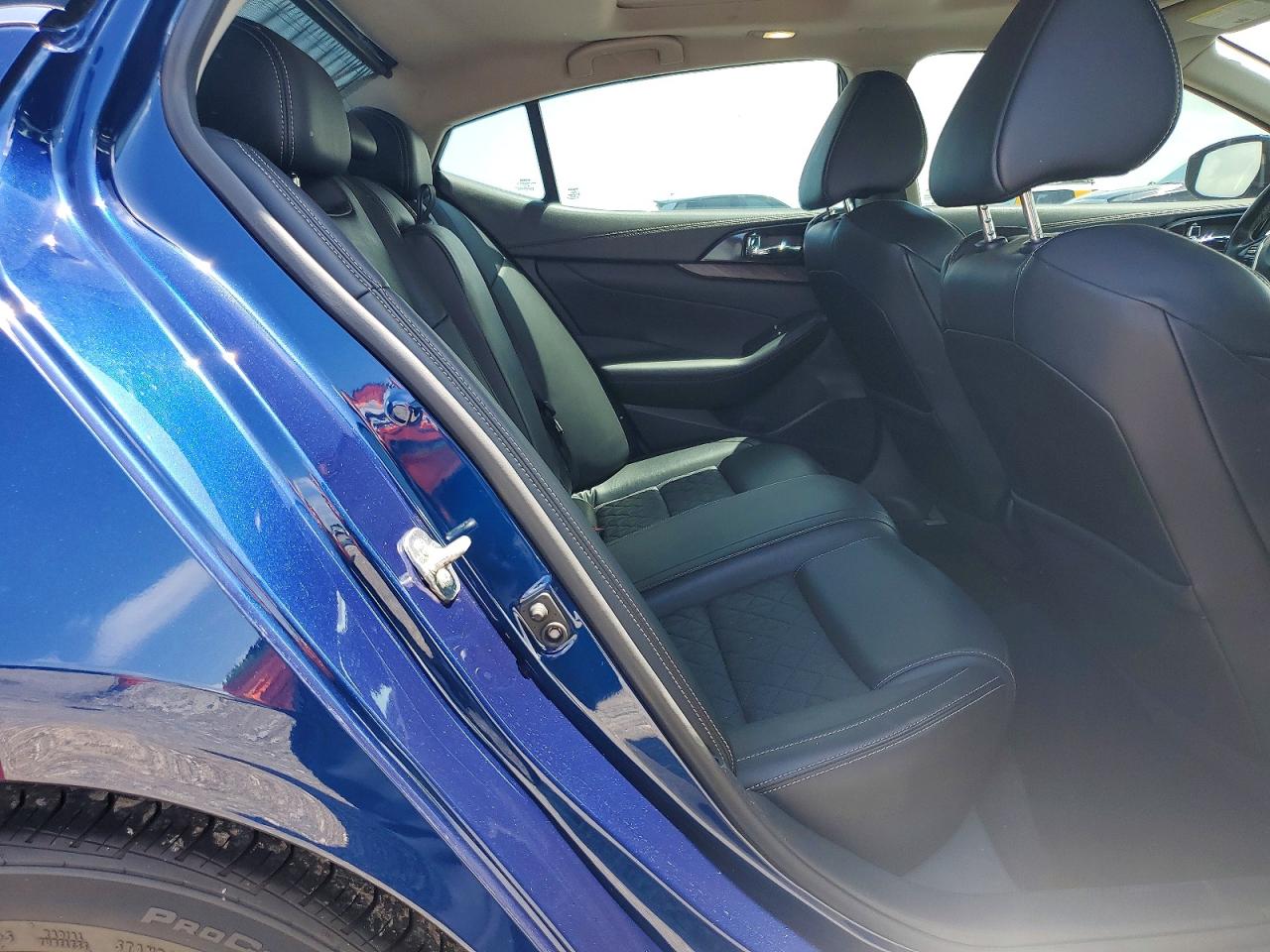 2017 Nissan Maxima Platinum Blue vin: 1N4AA6AP1HC430992