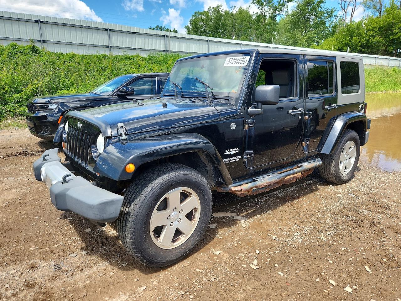 2010 Jeep Wrangler Unlimited Sahara Black vin: 1J4BA5H18AL205639