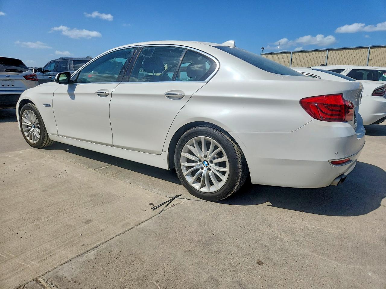 2015 Bmw 528 I White vin: WBA5A5C54FD513869