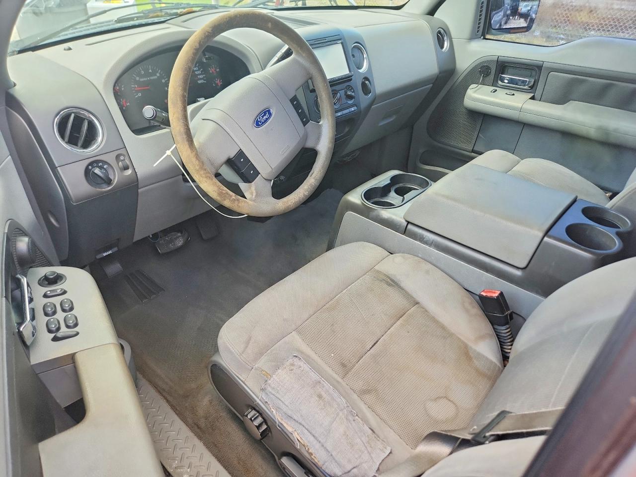 2004 Ford F150 Silver vin: 1FTRX12514FA26885