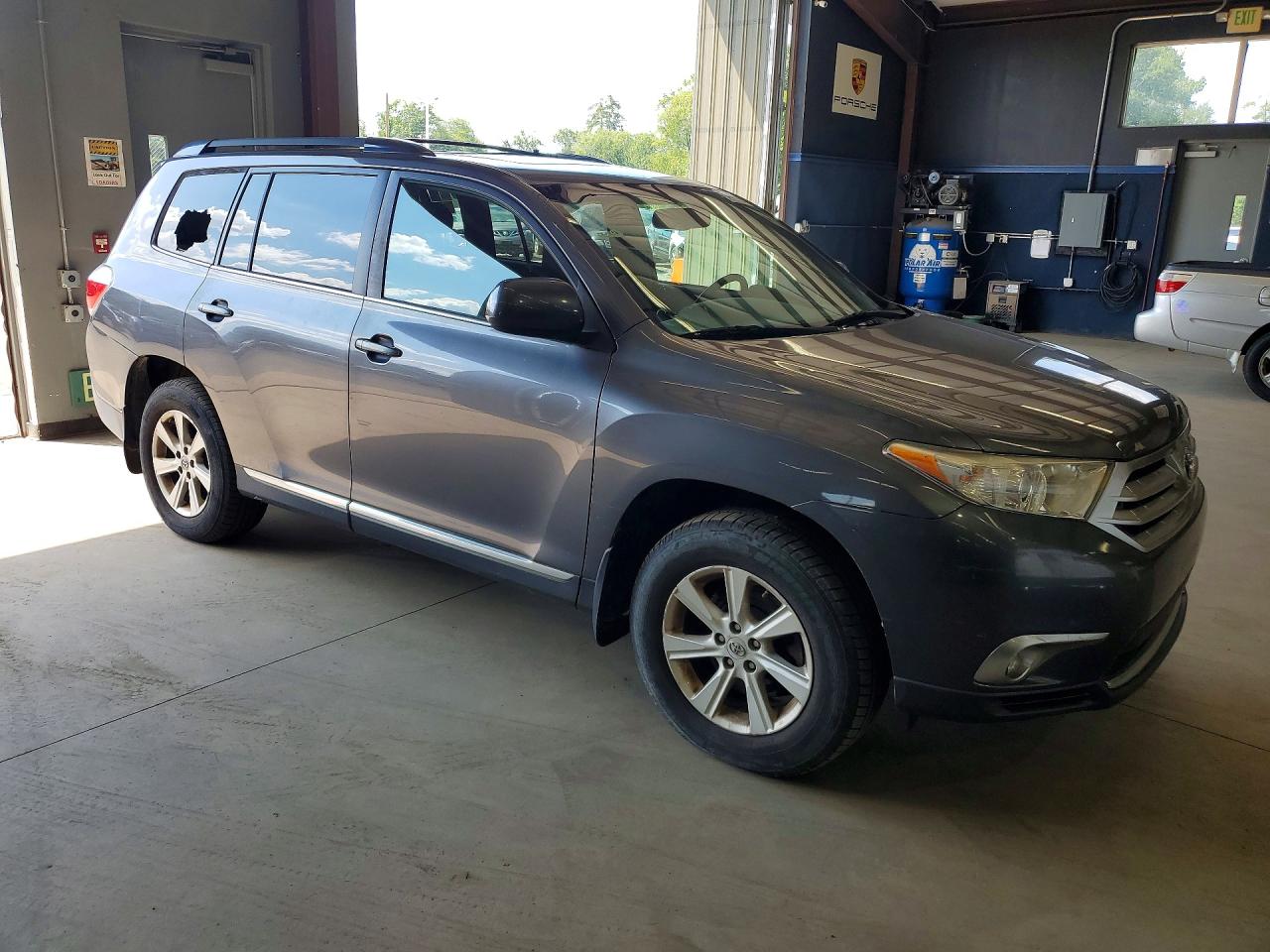 2011 Toyota Highlander Se Gray vin: 5TDBK3EH0BS090382
