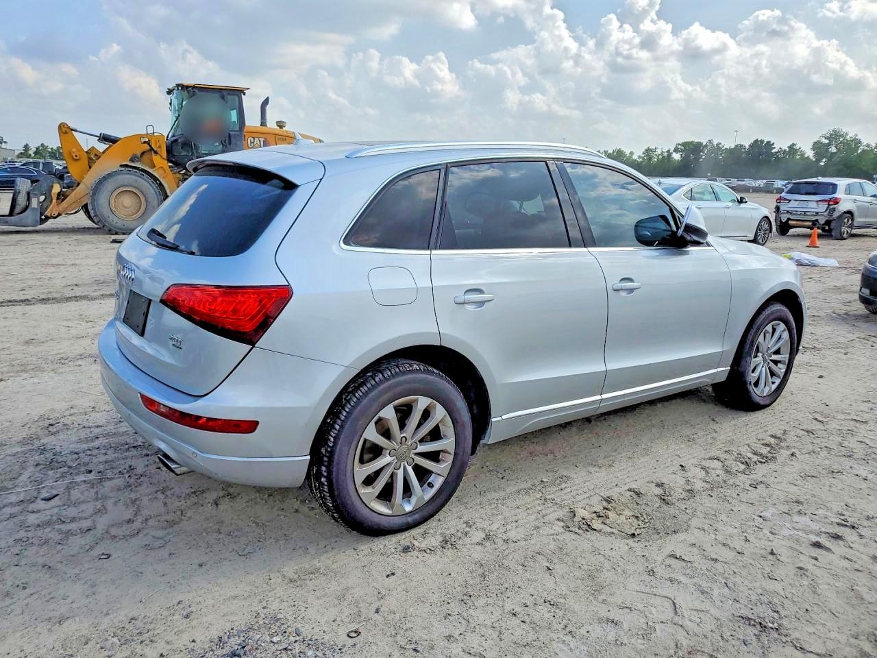 2014 Audi Q5 Premium Plus Silver vin: WA1LFAFP7EA101571