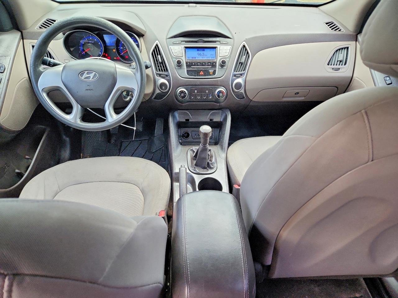 2011 Hyundai Tucson Gl Золотой vin: KM8JT3AB5BU294628