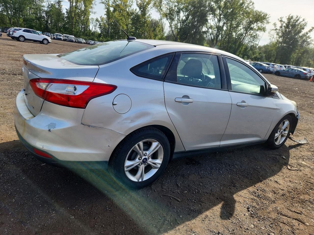 2013 Ford Focus Se Серебряный vin: 1FADP3F26DL314866