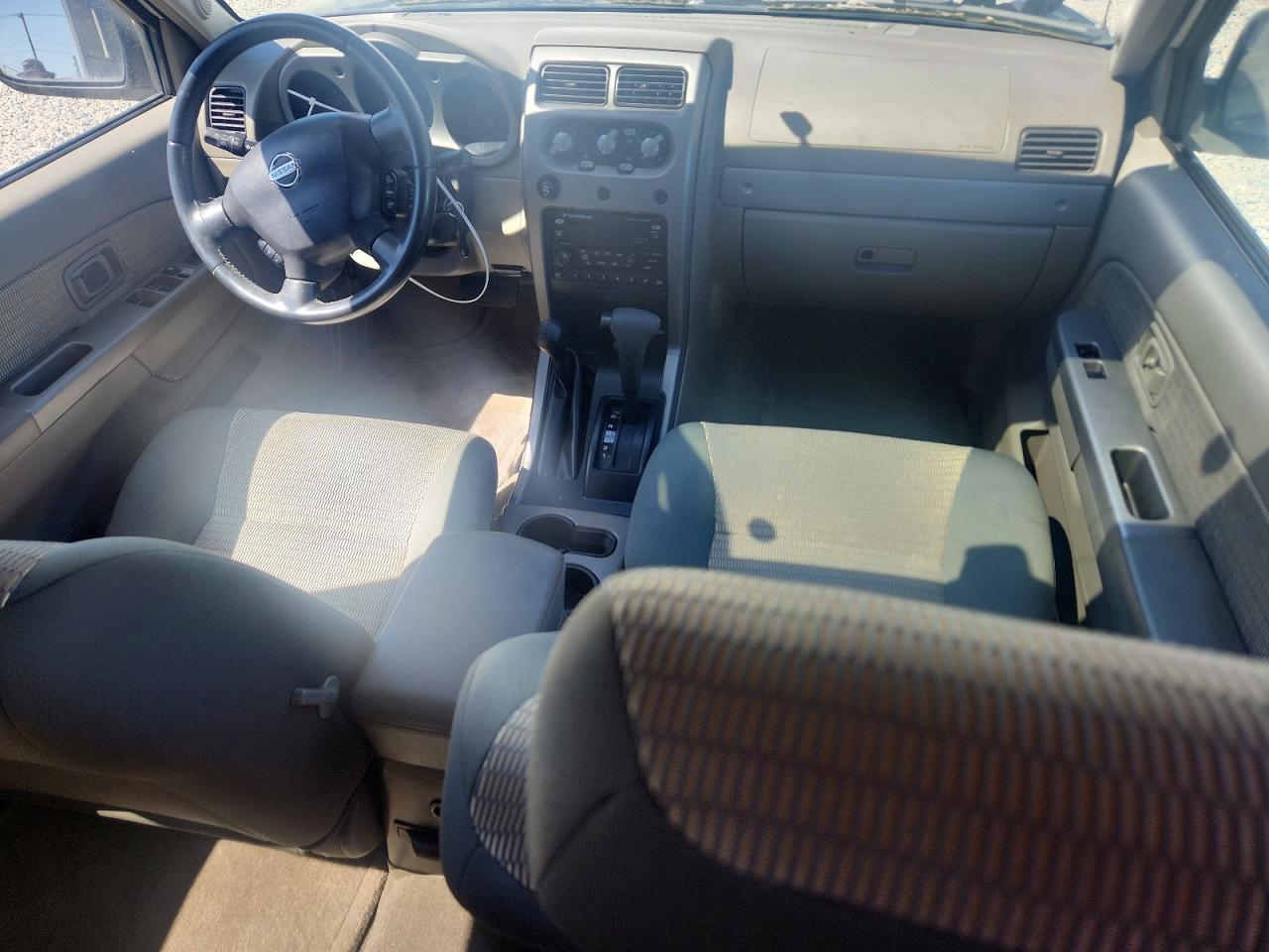 2003 Nissan Xterra Xe-v6 Silver vin: 5N1ED28Y73C648028