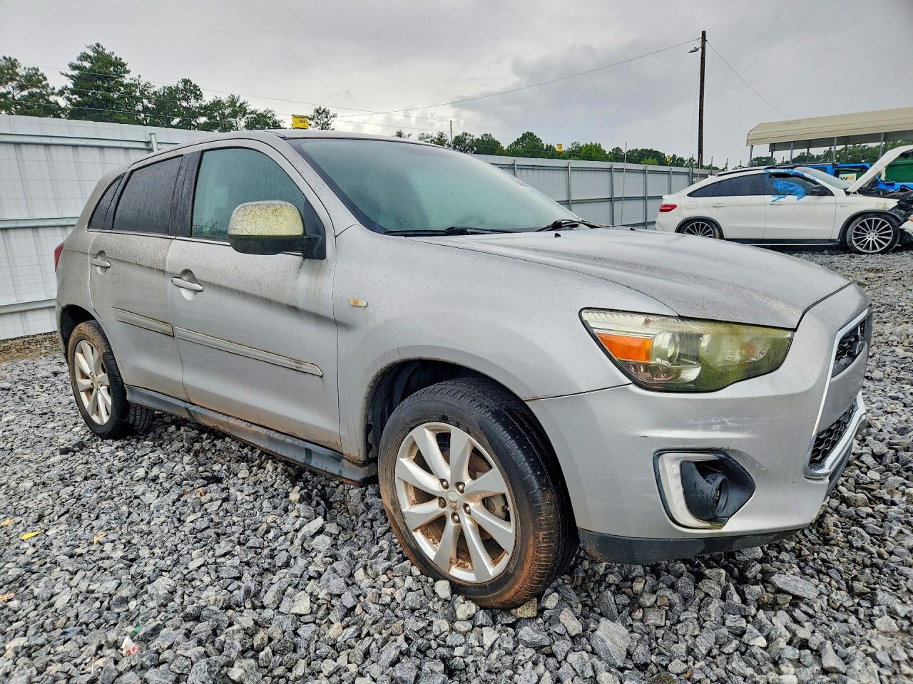 2015 Mitsubishi Outlander Sport Se Серебряный vin: 4A4AP4AU0FE006037