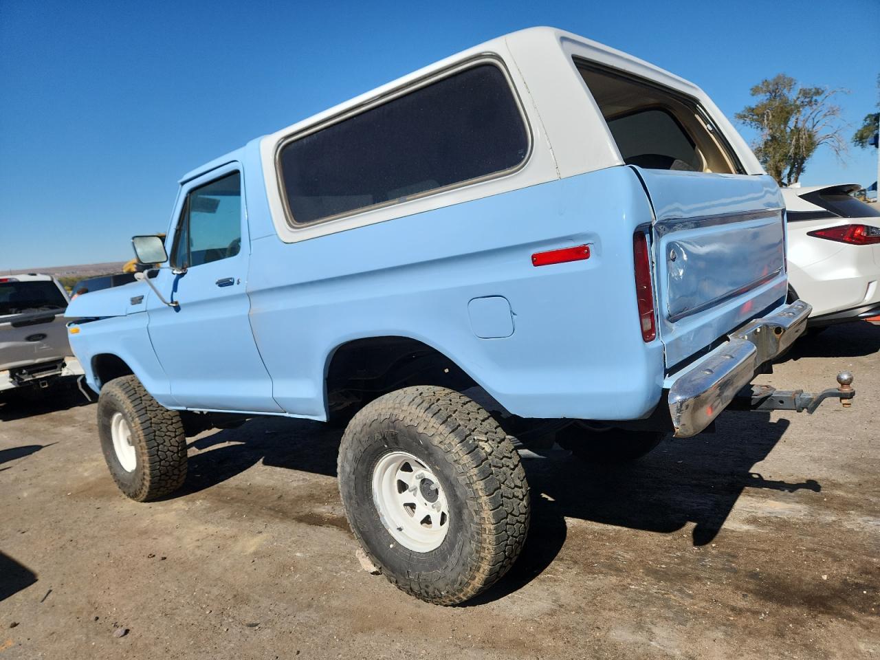 1979 Ford Bronco Blue vin: U15HLEC3342
