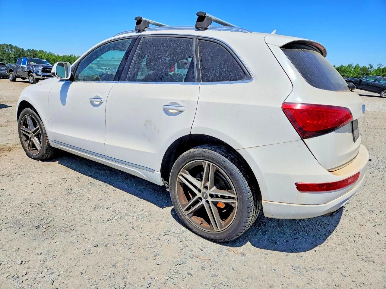 2015 Audi Q5 Premium White vin: WA1CFAFP5FA053733
