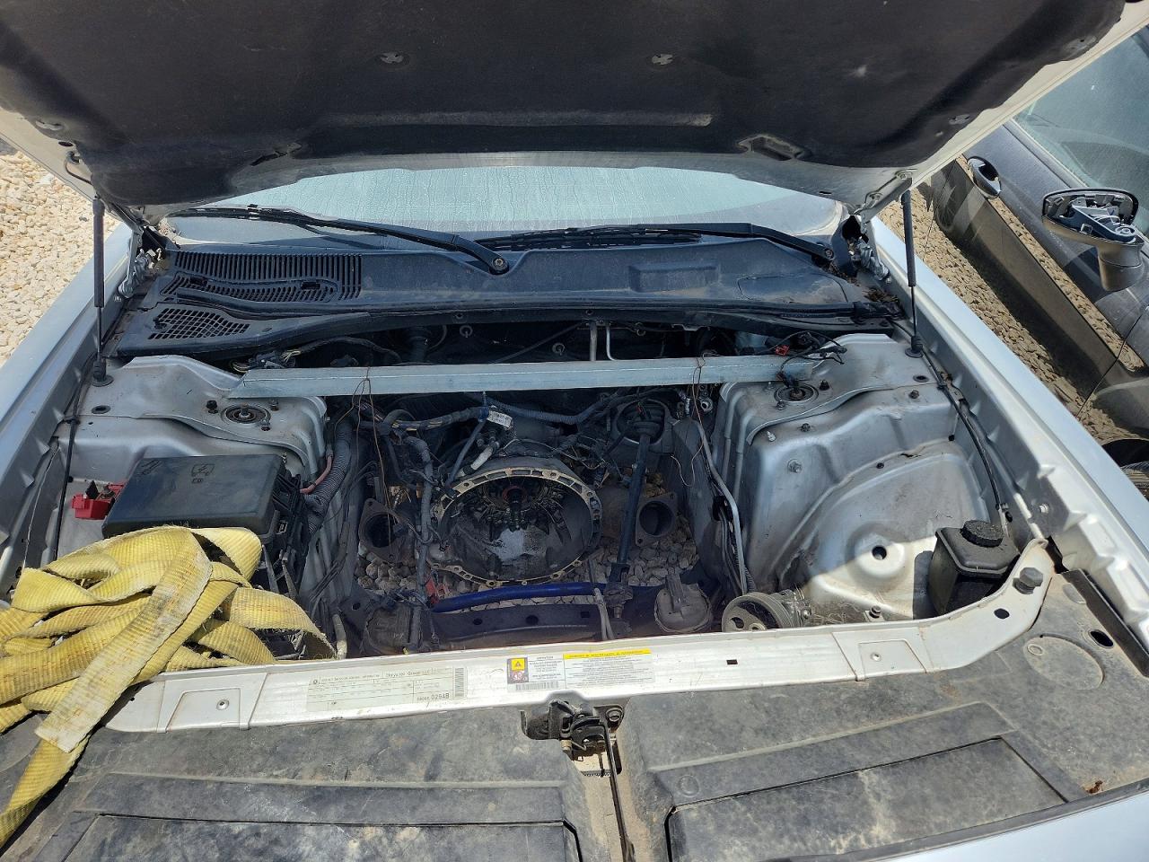 2010 Dodge Challenger Srt-8 Silver vin: 2B3CJ7DWXAH102762