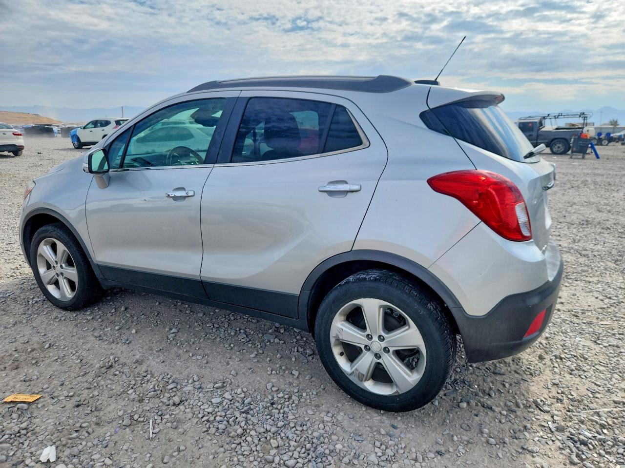 2015 Buick Encore Convenience Серебряный vin: KL4CJFSB8FB040362