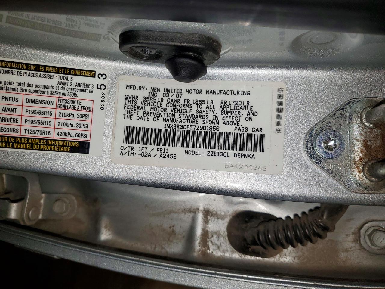 2007 Toyota Corolla Le Silver vin: 1NXBR30E57Z901956