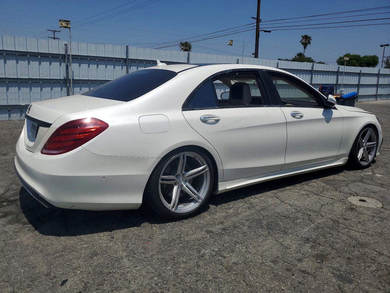 2014 Mercedes-benz S 550 4matic White vin: WDDUG8FB0EA048447