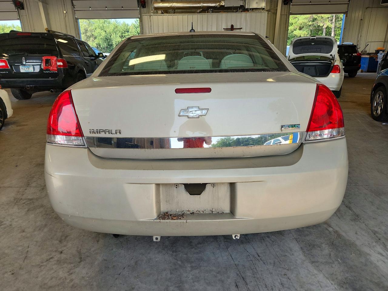 2011 Chevrolet Impala Lt Tan vin: 2G1WG5EK0B1102573