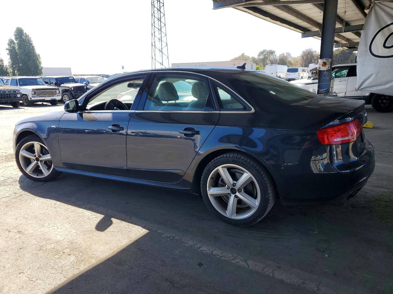 2012 Audi A4 Premium Plus Blue vin: WAUFFAFL1CN008399