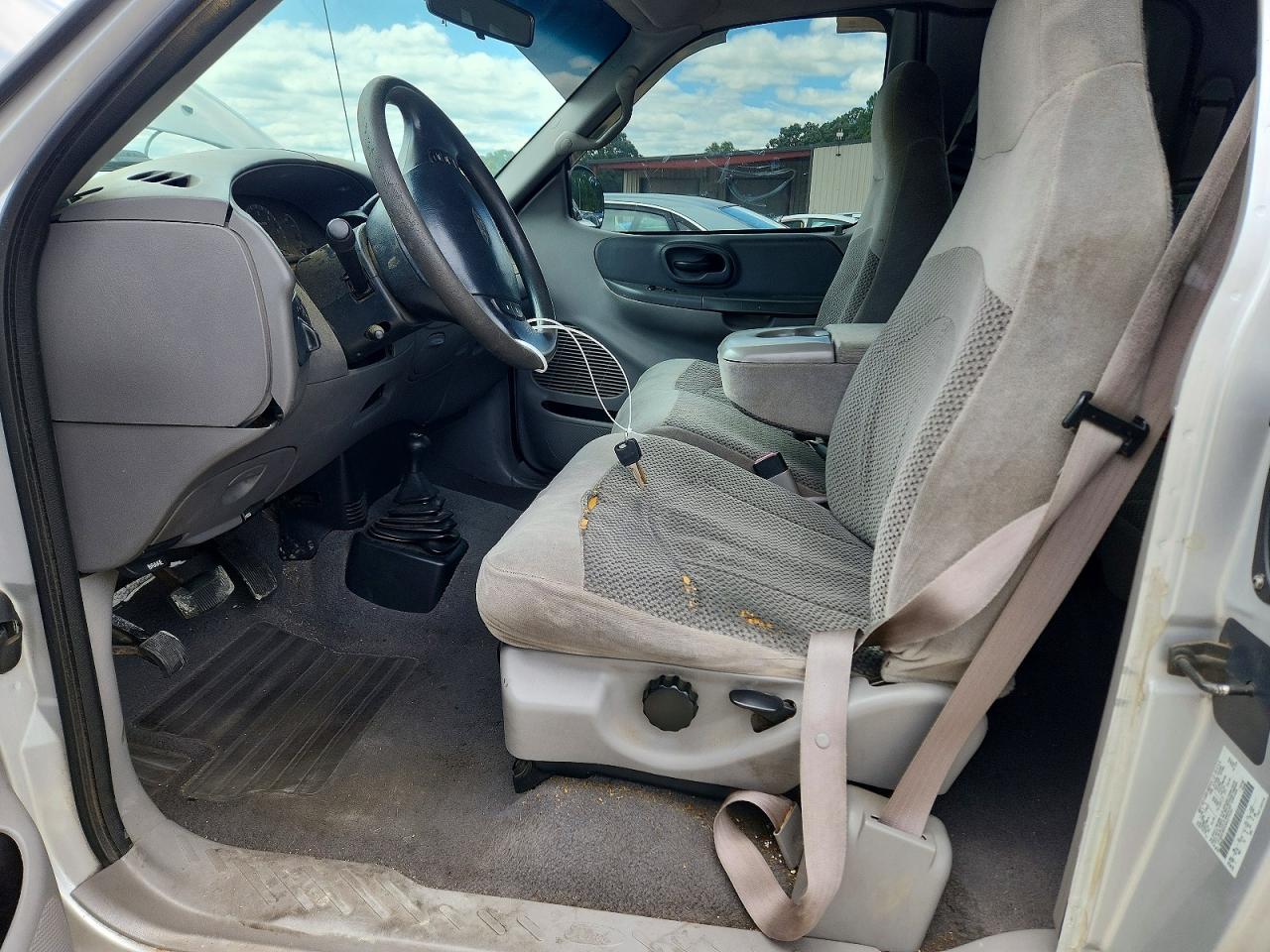 1999 Ford F150 Silver vin: 1FTRX18W4XNA79350