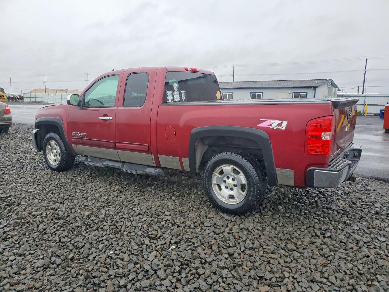 2013 Chevrolet Silverado K1500 Ls Maroon vin: 1GCRKREA0DZ385617