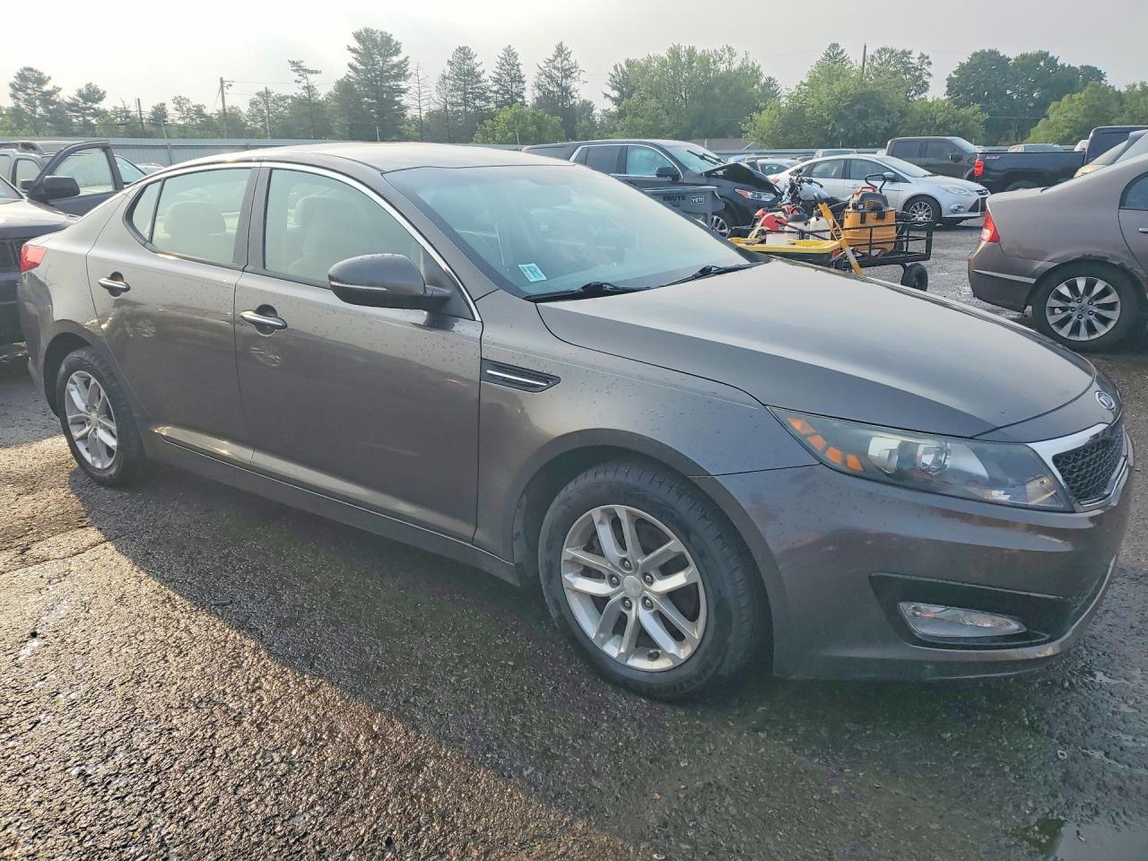 2012 Kia Optima Lx Серый vin: 5XXGM4A79CG066992