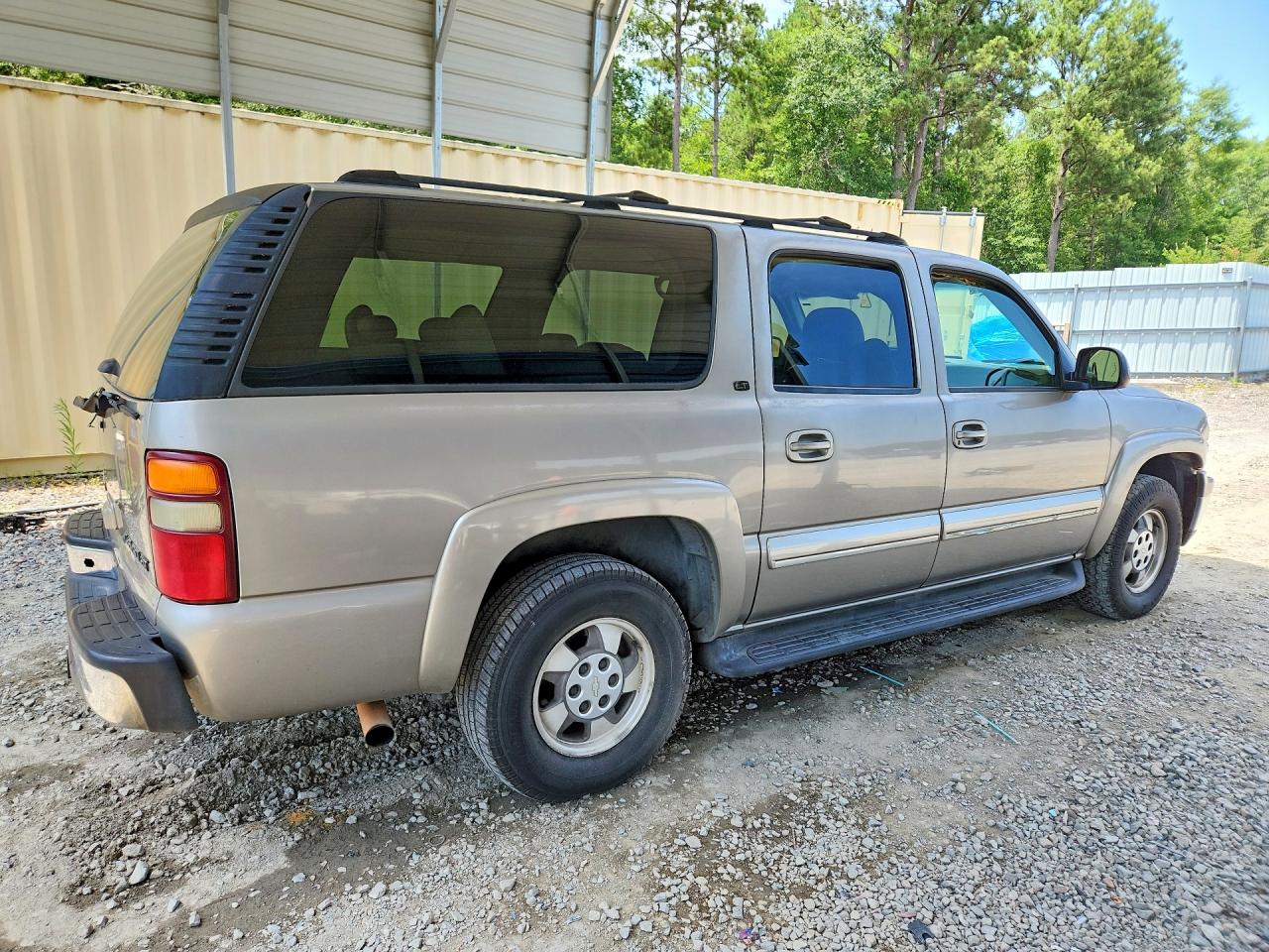 2003 Chevrolet Suburban C1500 Beige vin: 1GNEC16Z93J230649