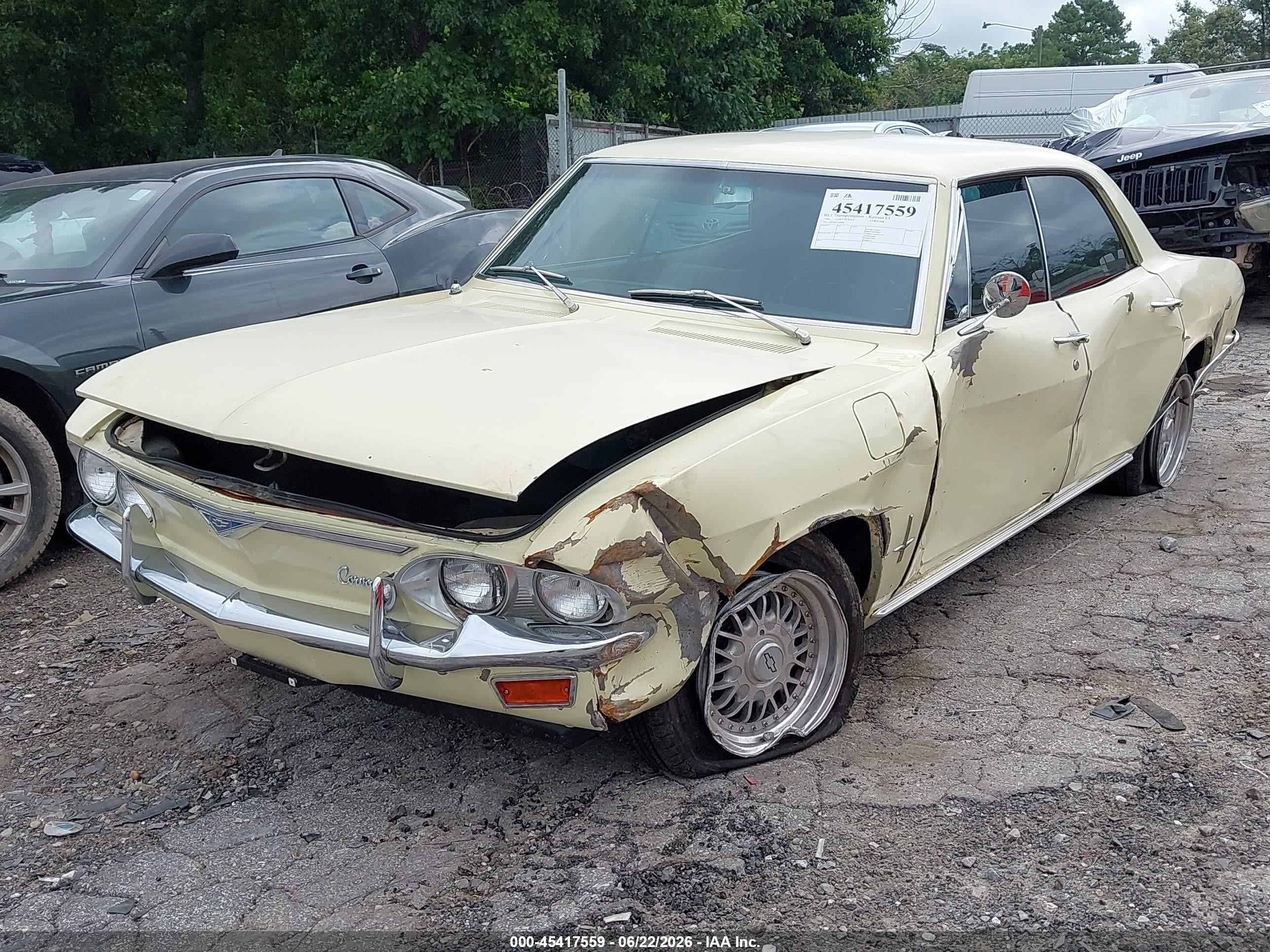 1970 Chevrolet Corvair Yellow vin: 105396L106998