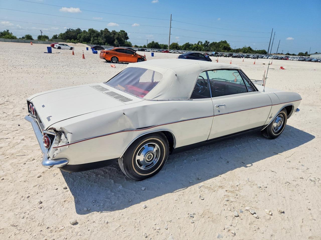 1965 Chev Corvair Monza White vin: 105675W112646