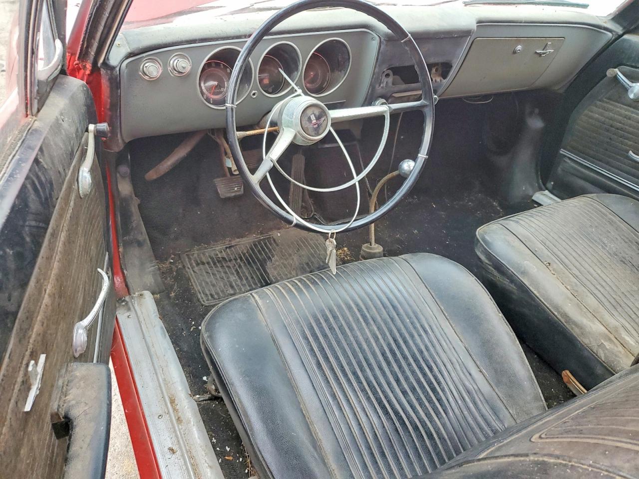 1965 Chevrolet Corvaire Red vin: 105675W203799