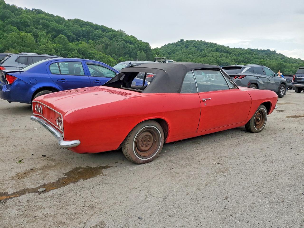 1965 Chevrolet Corvaire Red vin: 105675W203799