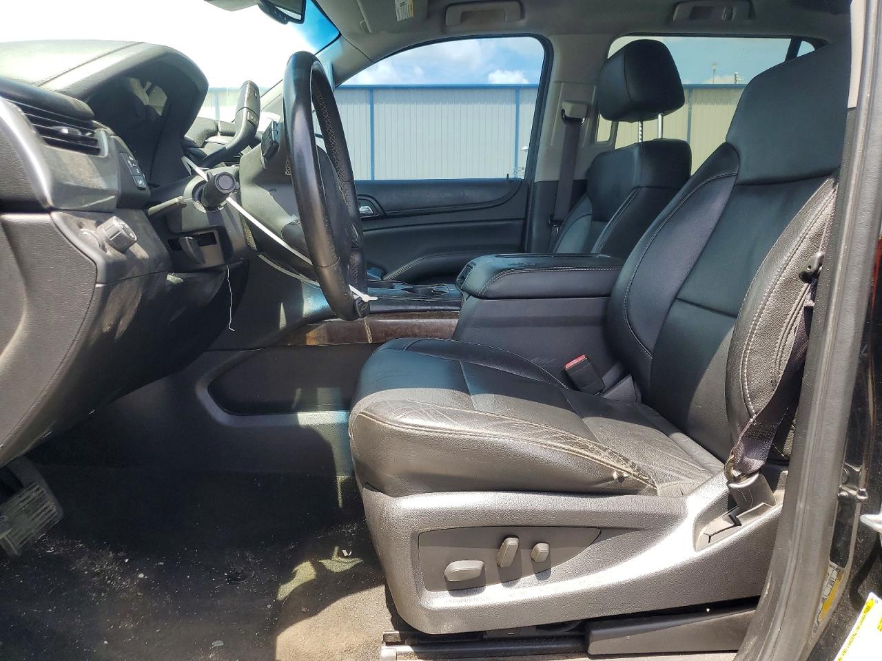 2015 Chevrolet Tahoe C1500 Lt Черный vin: 1GNSCBKC7FR594715