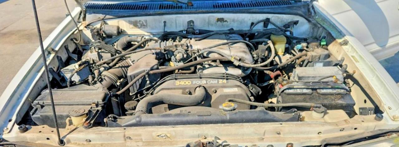 2000 Toyota 4runner Sr5 White vin: JT3GN86R3Y0160555