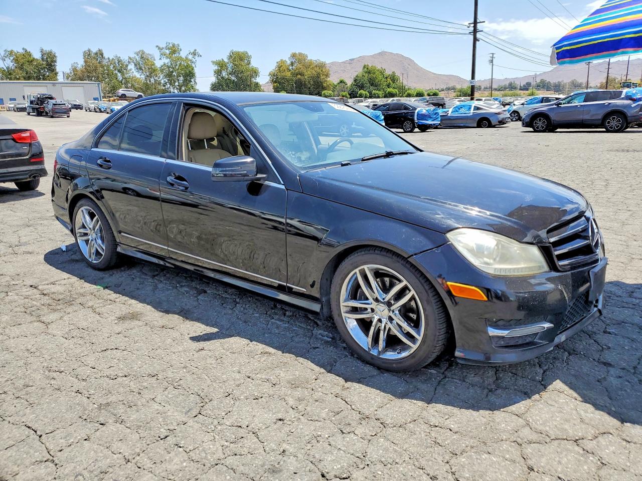 2014 Mercedes-benz C 250 Black vin: WDDGF4HB8EA900324