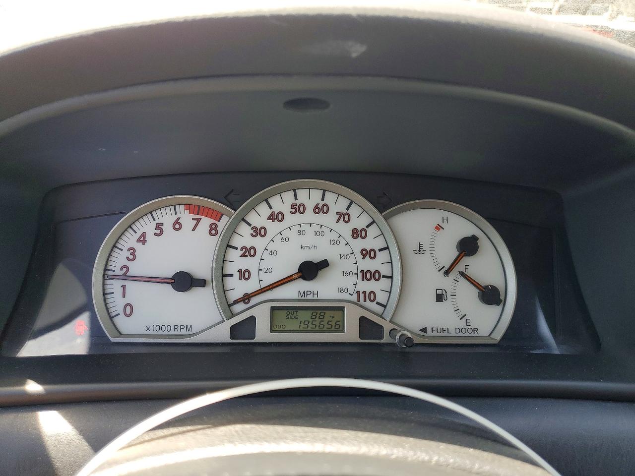 2005 Toyota Corolla S Silver vin: 1NXBR32E05Z553185