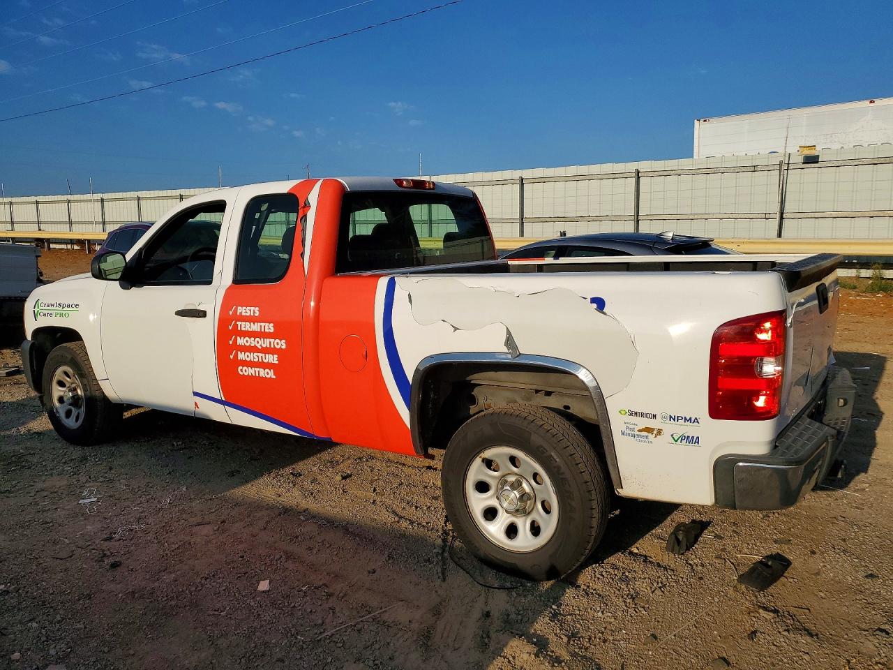 2012 Chevrolet Silverado C1500 White vin: 1GCRCPEA8CZ231043