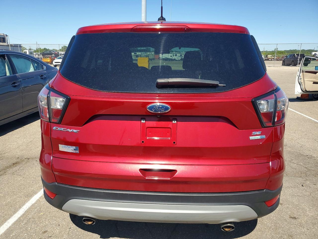 2017 Ford Escape Se Red vin: 1FMCU9GD0HUE45174