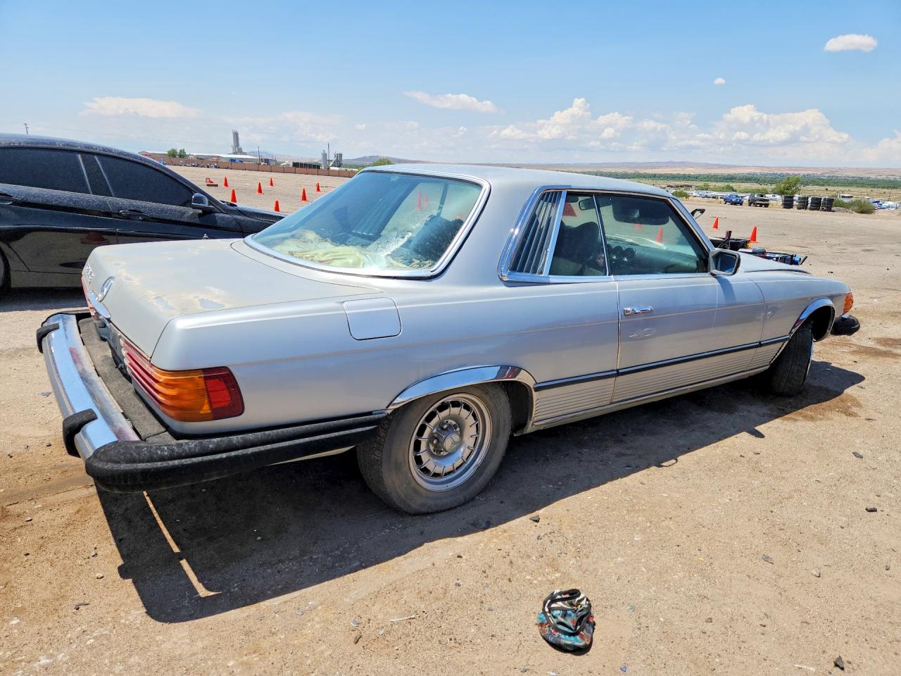 1977 Mercedes-benz 450 Silver vin: 10702412017694