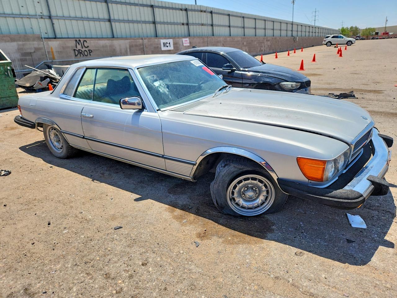 1977 Mercedes-benz 450 Silver vin: 10702412017694