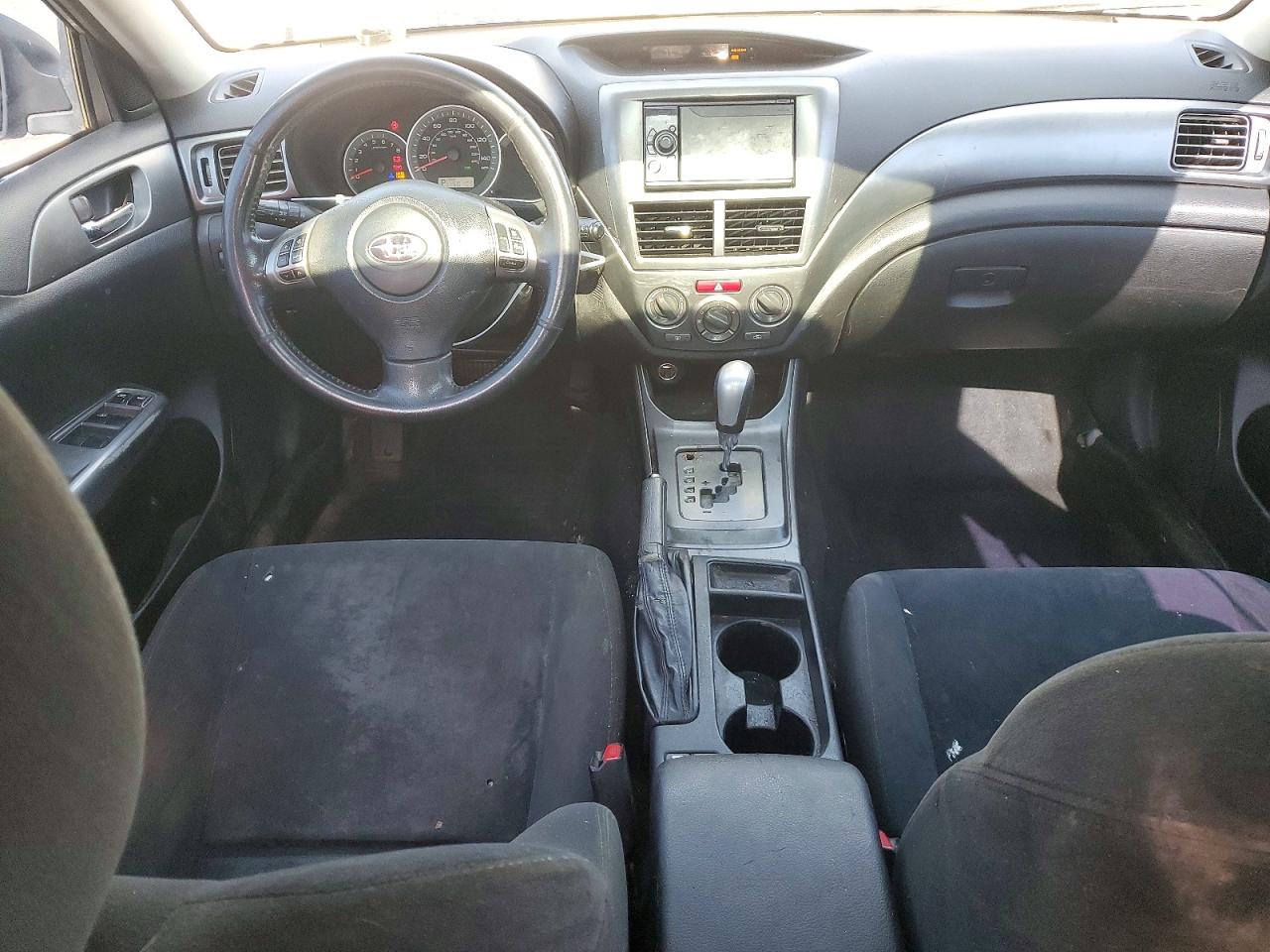 2011 Subaru Impreza 2.5i Premium Silver vin: JF1GH6B64BH812780