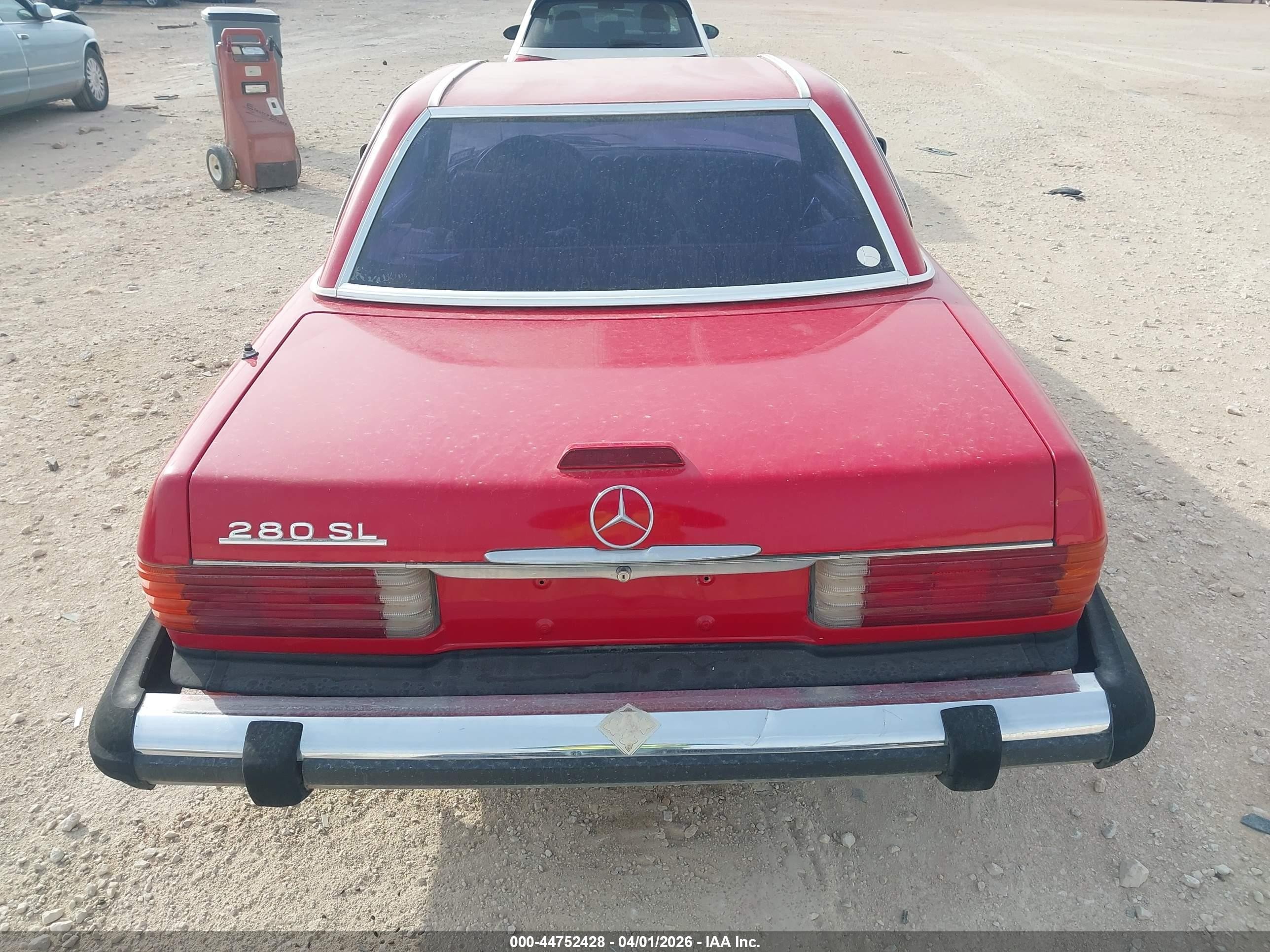 1980 Mercedes 280sl   Красный vin: 10704210008929   