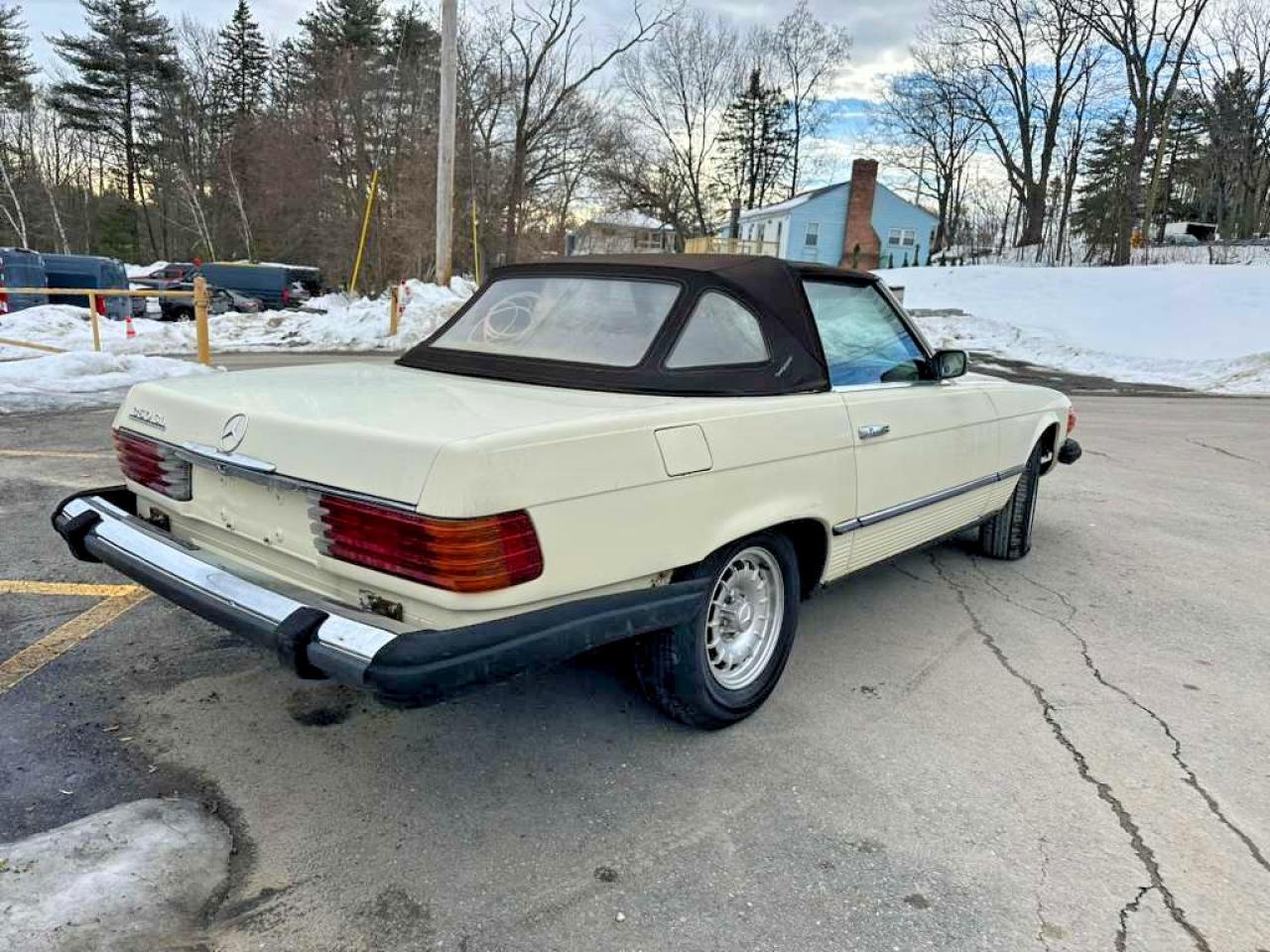 1972 Mercedes Benz 350 Sdl Белый vin: 10704412000526