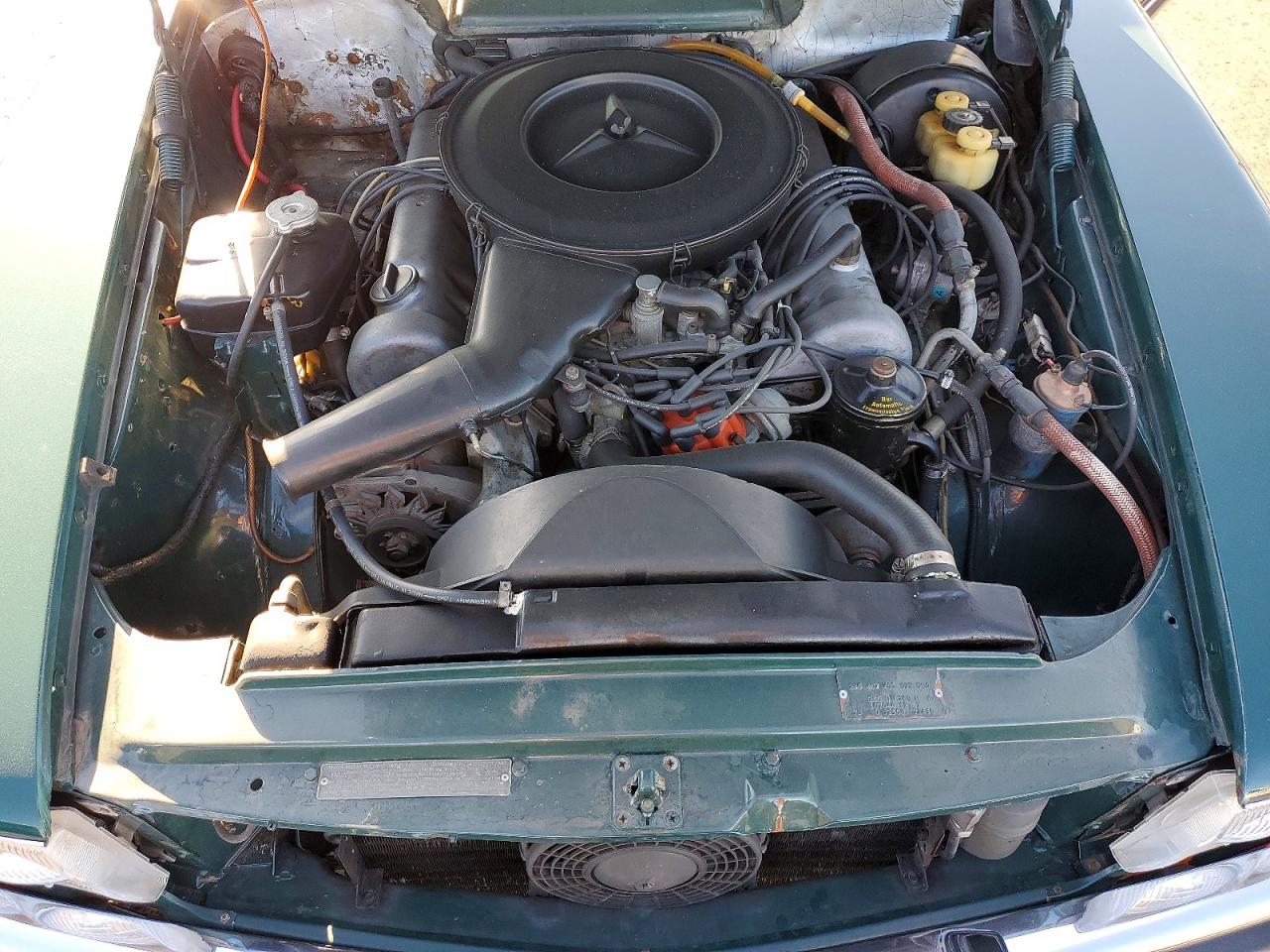 1972 Mercedes Benz 350 Green vin: 10704412002397