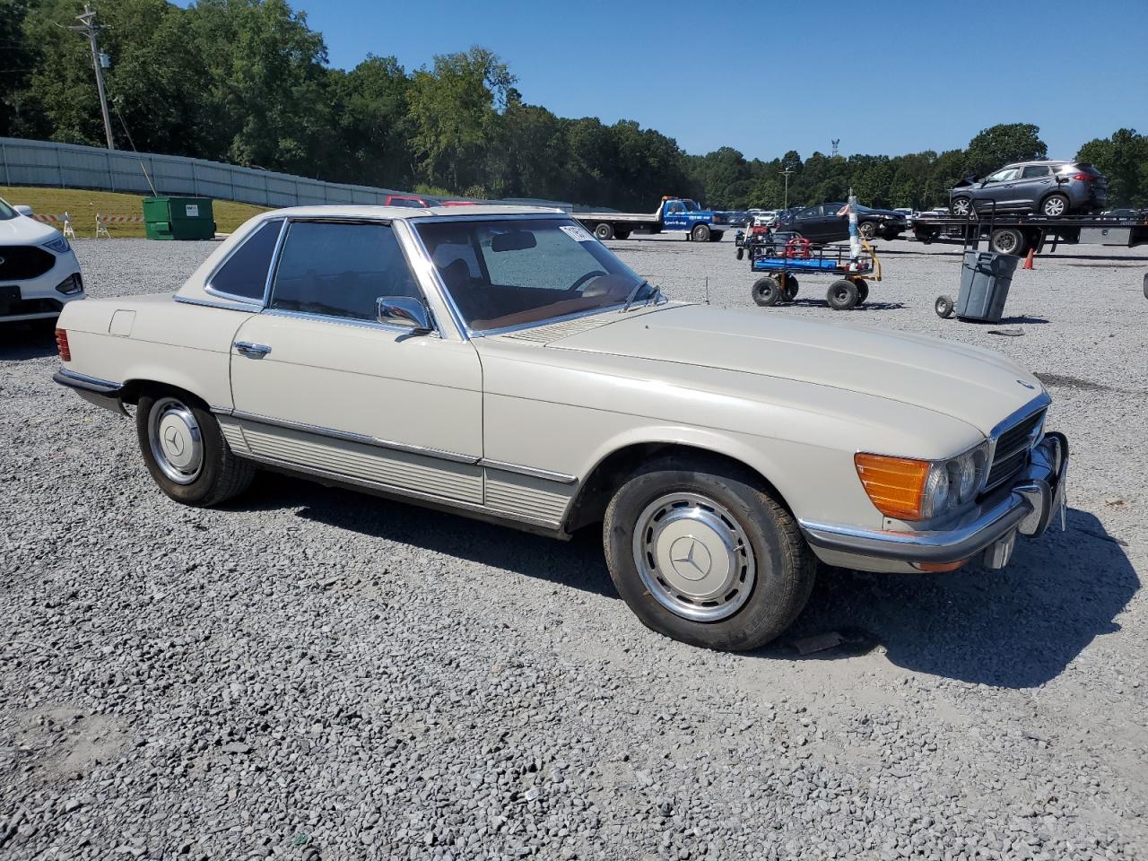 1972 Mercedes-benz 350sl Cream vin: 10704412002620