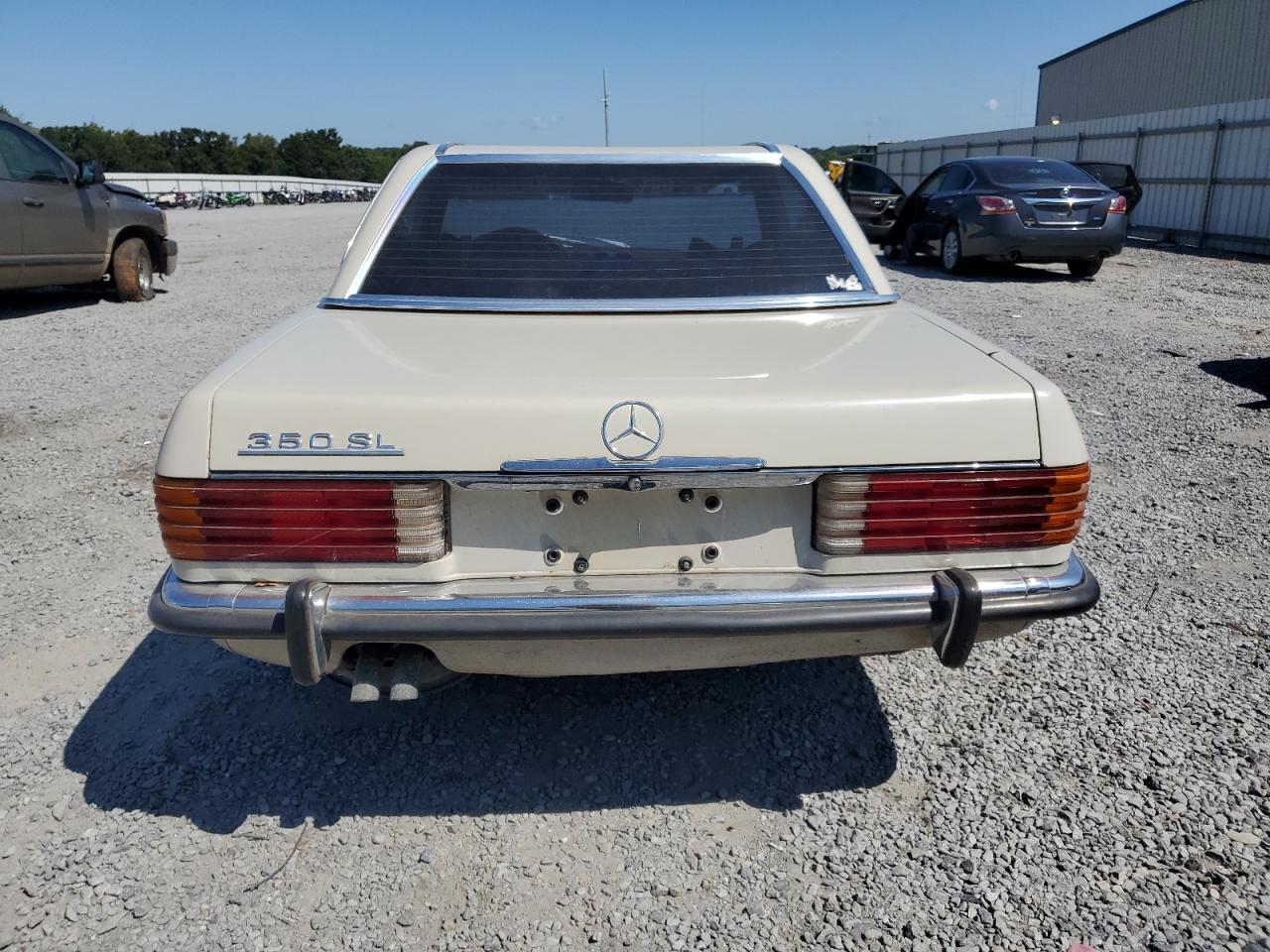 1972 Mercedes-benz 350sl Cream vin: 10704412002620