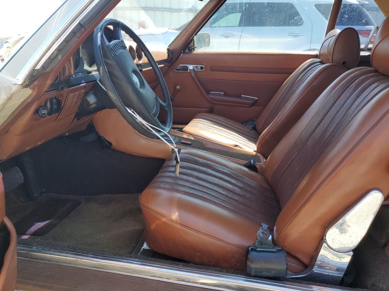 1972 Mercedes-benz 350sl Cream vin: 10704412002620
