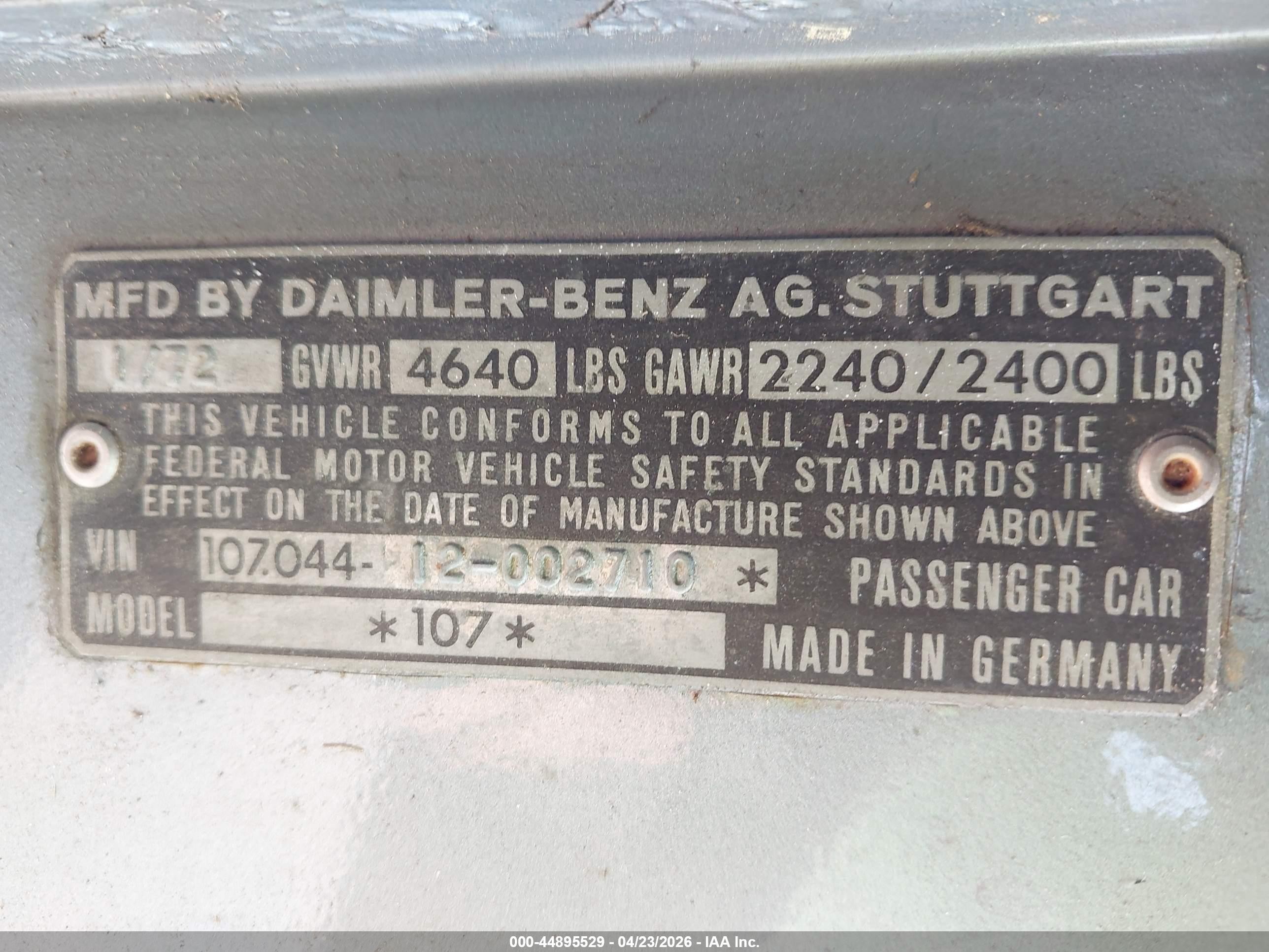 1972 Mercedes-benz Sl-class   Light Blue vin: 10704412002710   