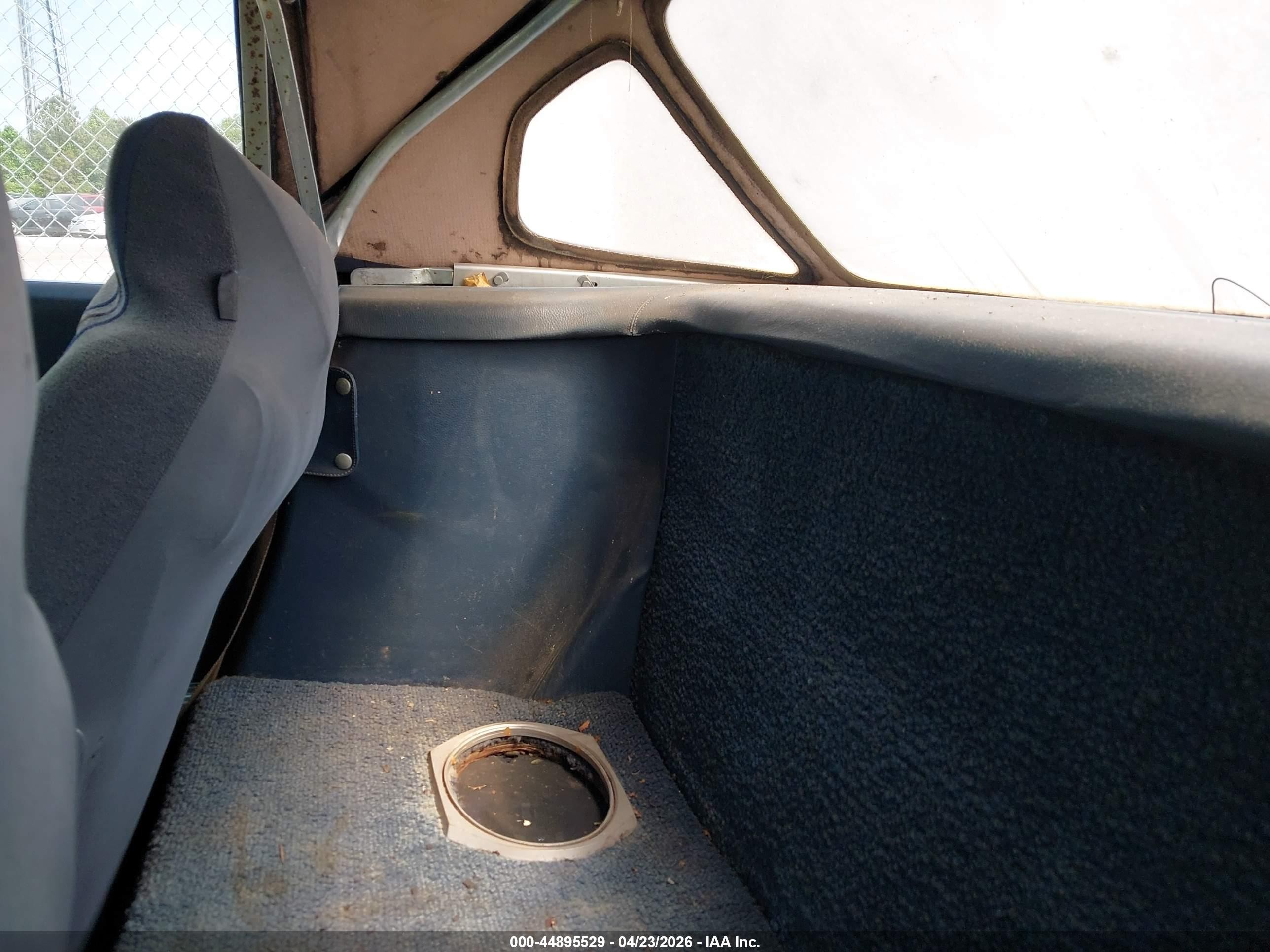 1972 Mercedes-benz Sl-class   Light Blue vin: 10704412002710   