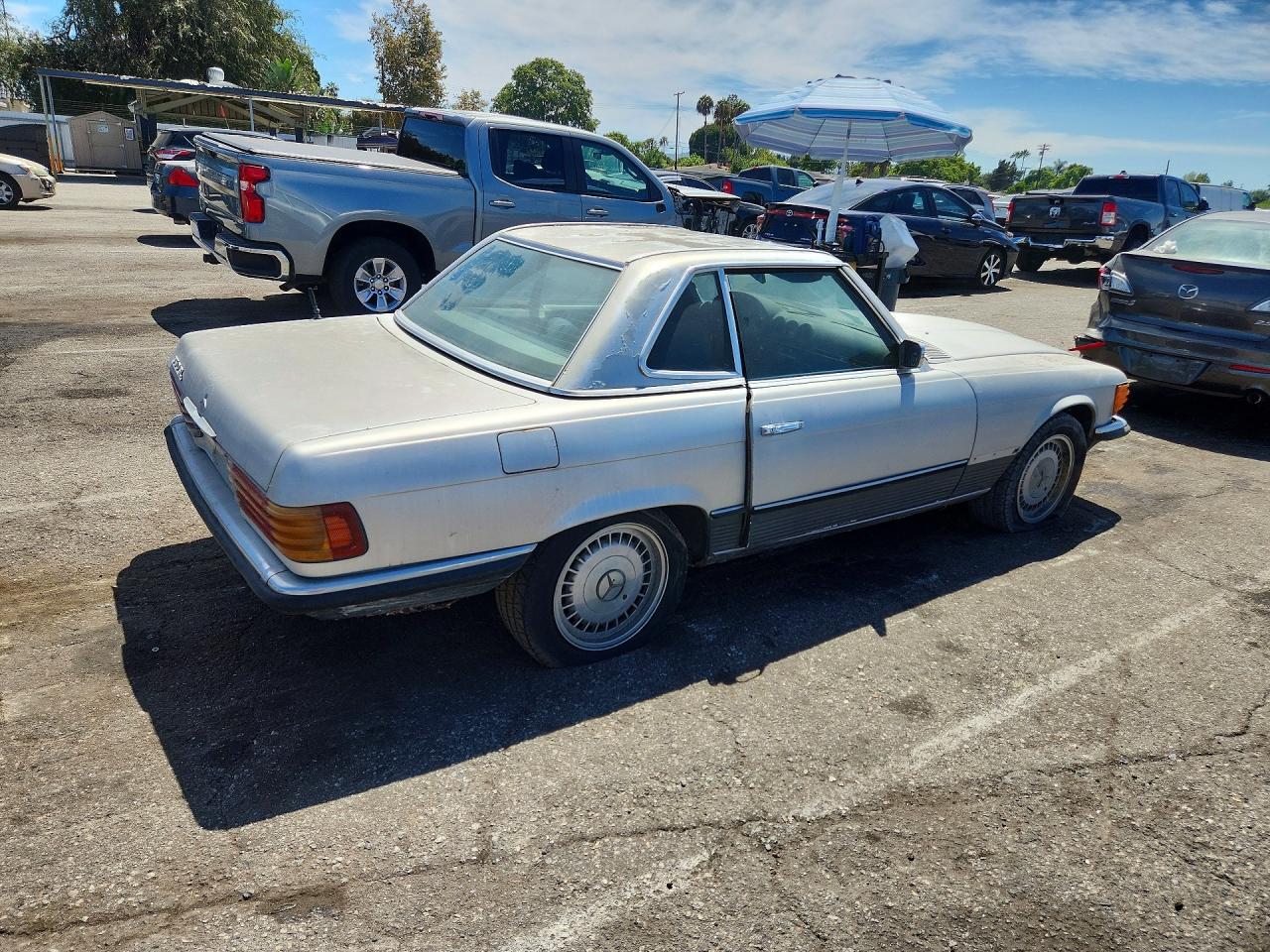 1972 Mercedes-benz 350 Gray vin: 10704412005280