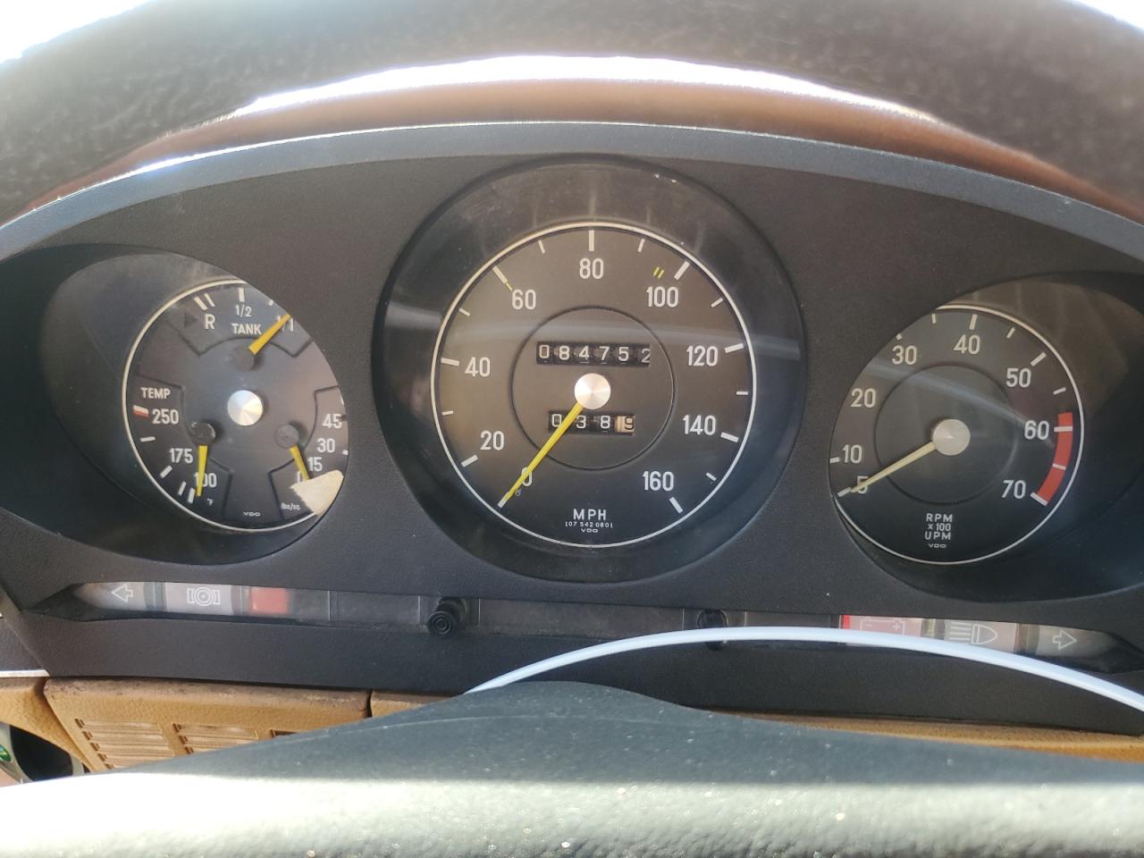 1973 Mercedes Benz 450 Sl Red vin: 10704412007864