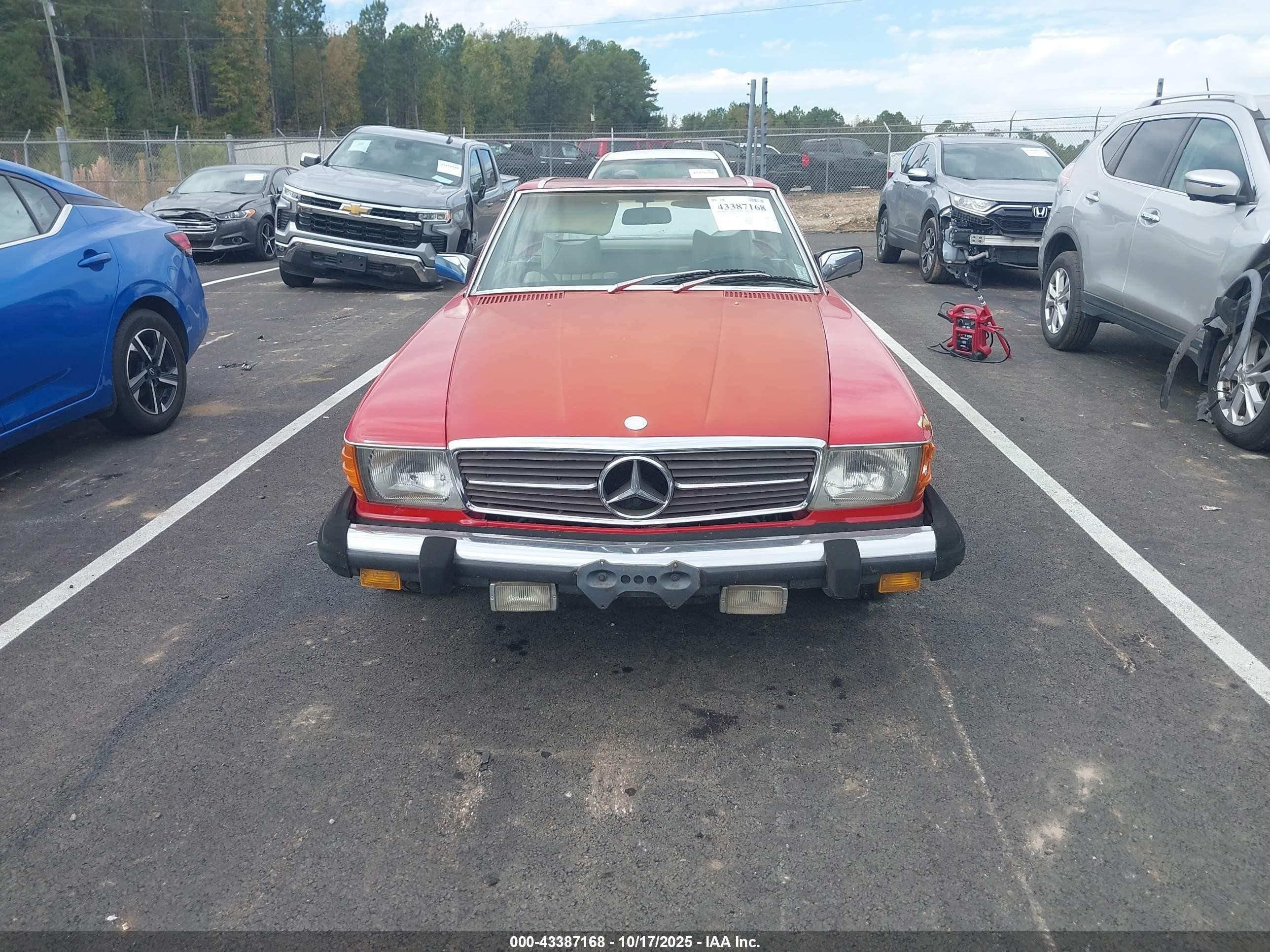 1979 Mercedes-benz 450sl   Красный vin: 10704412051821   